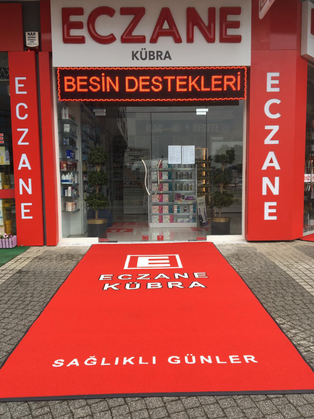 eczane kübra2